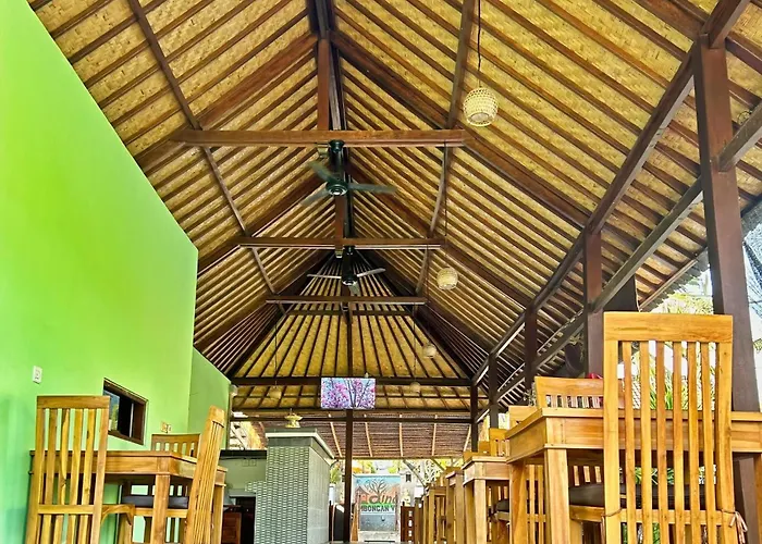 Island Garden Huts 4*