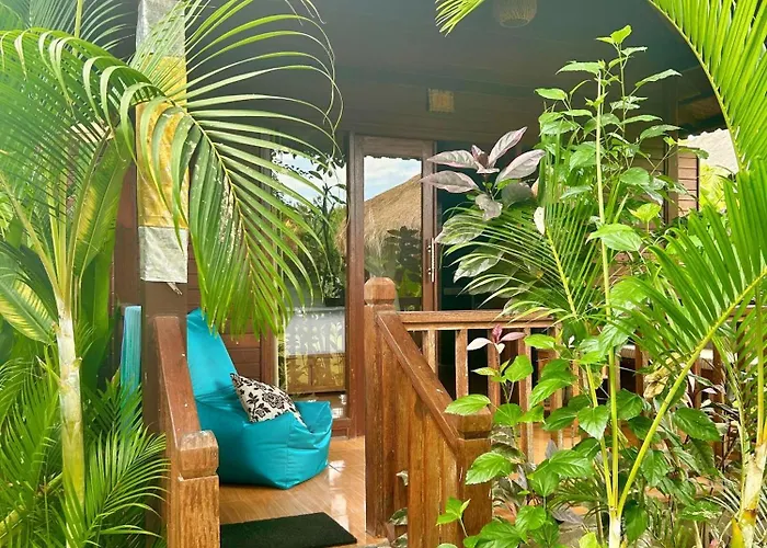 Island Garden Huts 4*