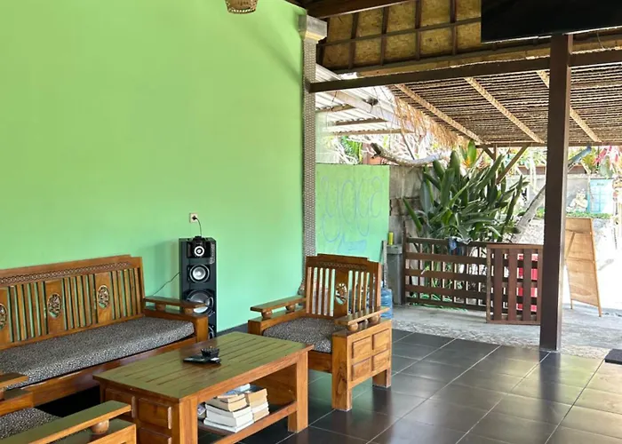 Island Garden Huts ベッド・アンド・ブレックファスト レンボンガン島