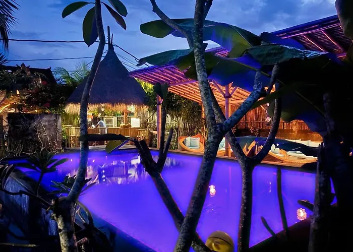 Island Garden Huts 4*